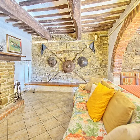 Uccellaia By Posarellivillas * Agello