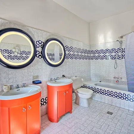 Villa Uccellaia By Posarellivillas *