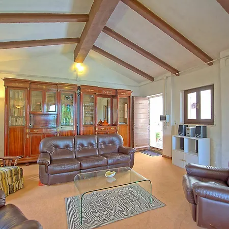 Uccellaia By Posarellivillas * Agello