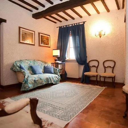 Uccellaia By Posarellivillas Vila Agello