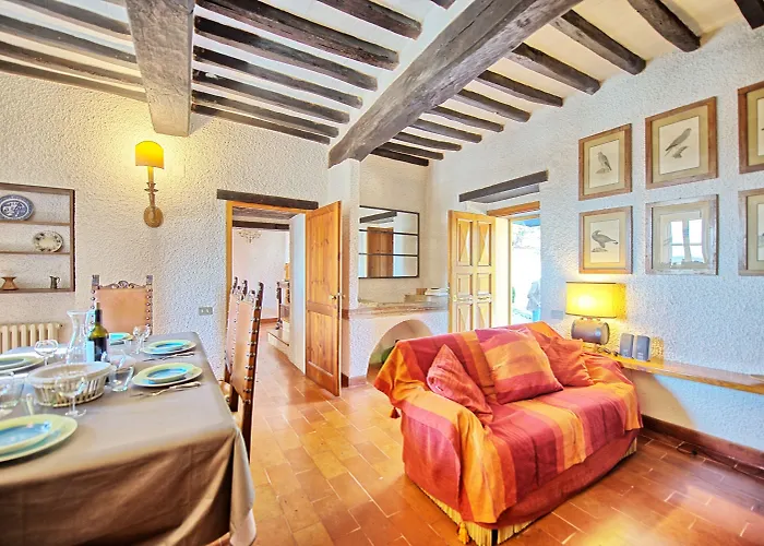 Uccellaia By Posarellivillas *