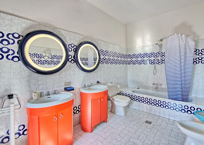 Villa Uccellaia By Posarellivillas *