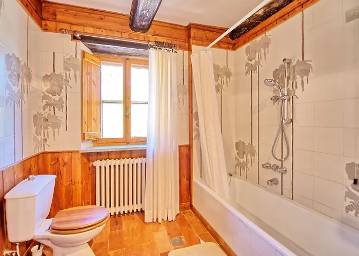 Uccellaia By Posarellivillas Agello