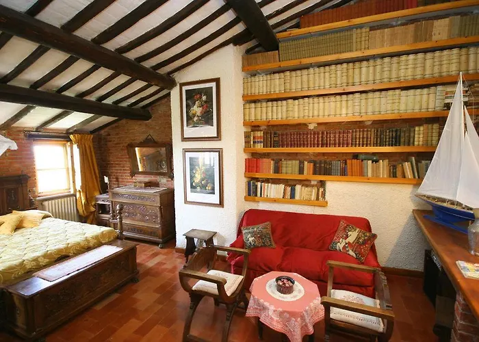 Villa Uccellaia By Posarellivillas